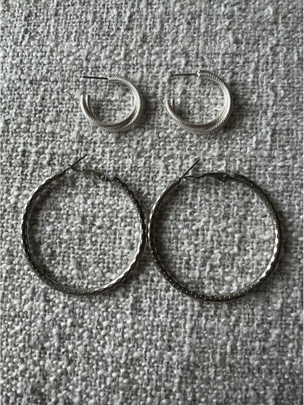 Woven Mesh & Large Hoop Earrings (Set of 2)